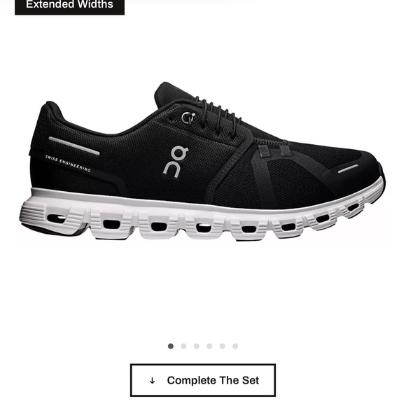 On cloud Running black and white - Picture 2 of 8